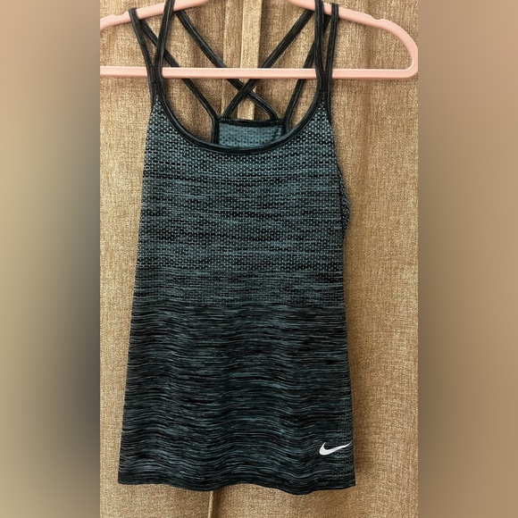 Adidas - Picture 11 of 16